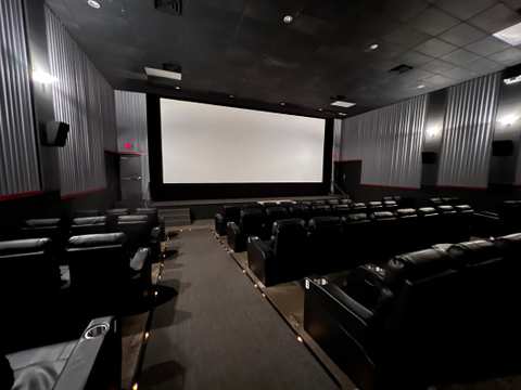 West Bend Cinema — photo 2