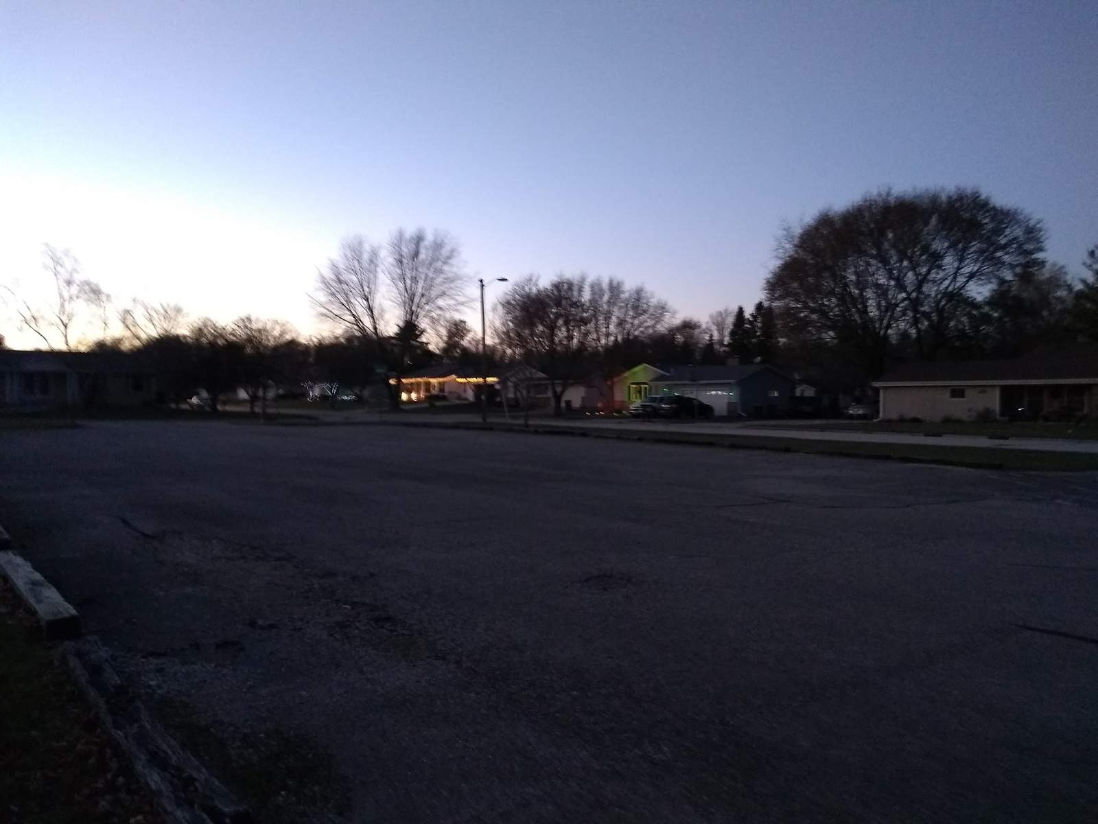 Decorah Hills Park — photo 4